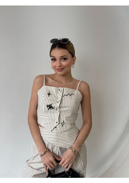 Çizgili Yelekli Takım fiyatları