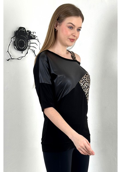 Omzu Askılı Parça Detaylı Rahat Kumaş T-Shirt
