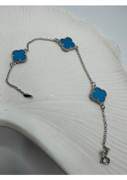 Mavi Taşlı Üçlü Yonca Model Gümüş Bileklik modelleri