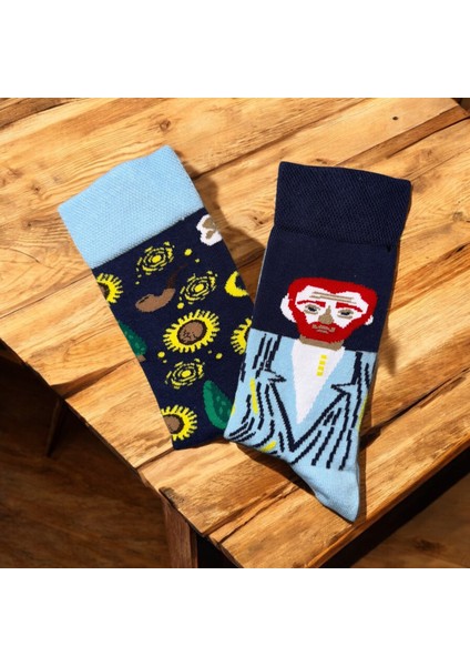 Sağ Sol Farklı Van Gogh Desenli Çorap