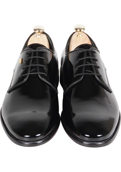 Kişiye Özel Gümüş Konseptli Bağcıklı Rugan Erkek Ayakkabı fırsatları