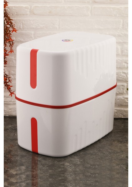 9 Aşamalı Mineral ve Detox Filtreli 8 Litre Çelik Tanklı Kapalı Kasa Su Arıtma Cihazı