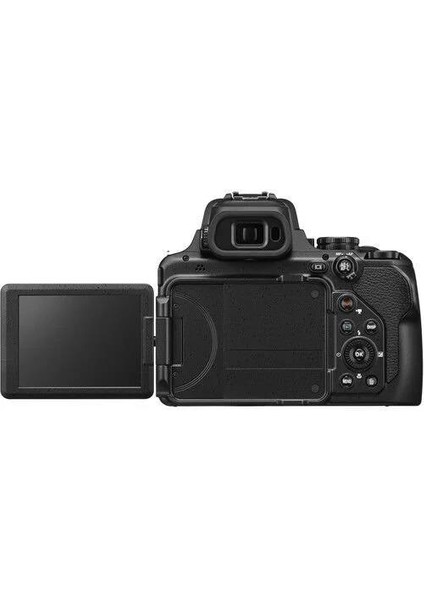 Coolpix P1100 Dijital Fotoğraf Makinesi (Ithalatçı Garantili) fırsatları