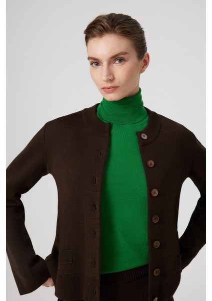 Kahverengi Yuvarlak Yaka Düğmeli Kadın Ceket modelleri