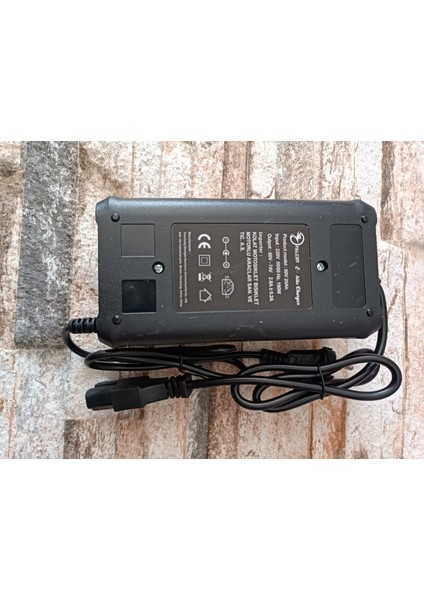 Elektrikli Bisiklet Şarj Aleti 60V 20AH (5 Batarya) fiyatları