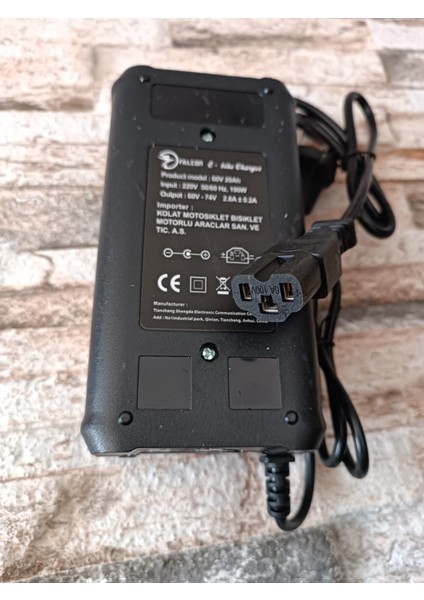 Elektrikli Bisiklet Şarj Aleti 60V 20AH (5 Batarya) modelleri