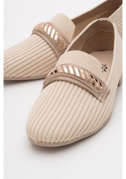 Kadın Tokalı Triko Ayakkabı Bej modelleri