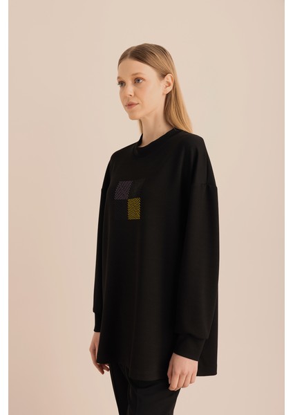 Taş Yapıştırma Detaylı Sweatshirt indirimleri