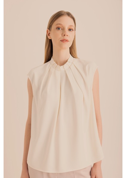 Pile Detaylı Dokuma Kolsuz Bluz indirimleri