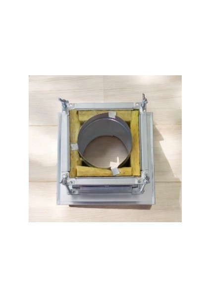 Isı Yalıtımlı Yanmaz Boru Baca Çıkışı (Ağaç Ev, Konteyner Için) 130 mm Çap Kare Taban 28*28
