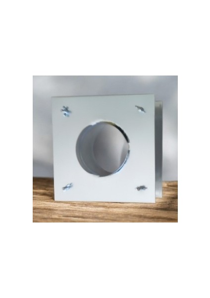 Isı Yalıtımlı Yanmaz Boru Baca Çıkışı (Ağaç Ev, Konteyner Için) 130 mm Çap Kare Taban 28*28 fırsatları