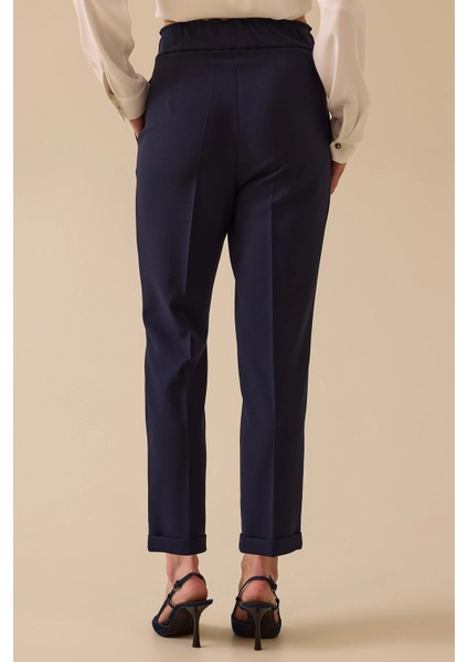 Kadın Beli Büzgülü Havuç Kesim Pantolon 0031 Lacivert fırsatları