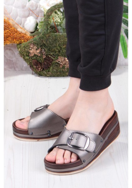 PC-7418 Kadın Terlik modelleri