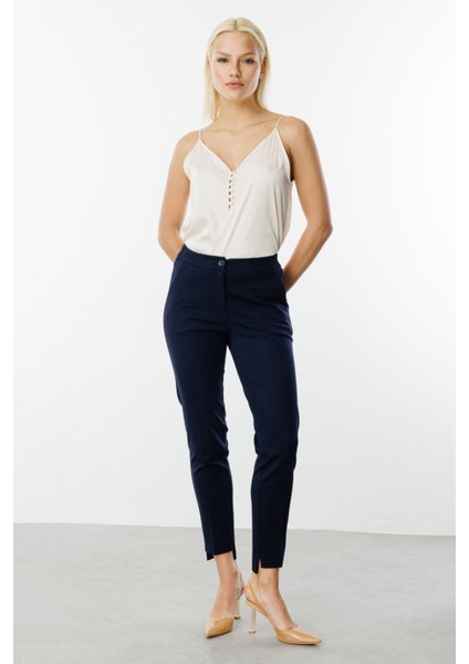 Kadın Beli Lastikli Dar Paça Pantolon 2070 Lacivert
