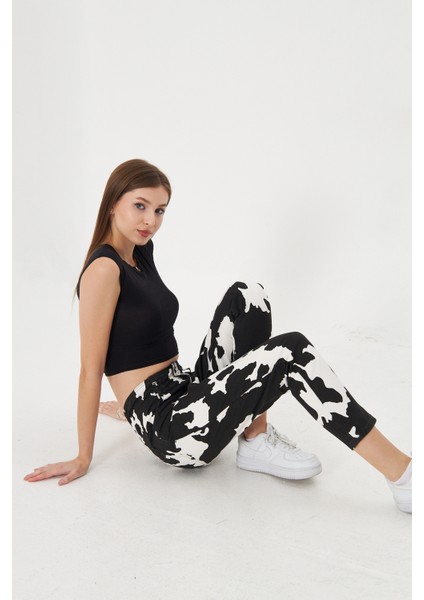 Dalmaçya Desenli Yüksek Bel Mom Jeans