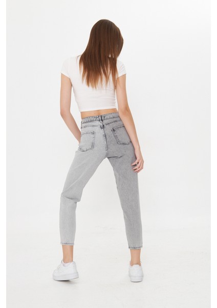 Antirist Açık Gri Iki Renkli Yüksek Bel Mom Jeans modelleri