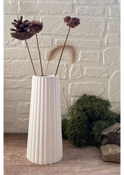 Beyaz Modern Vazo