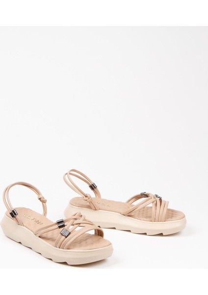 Nut Çapraz Ince Şeritli Gümüş Detaylı Kolay Giyilebilir Kadın Yazlık Sandalet indirimleri