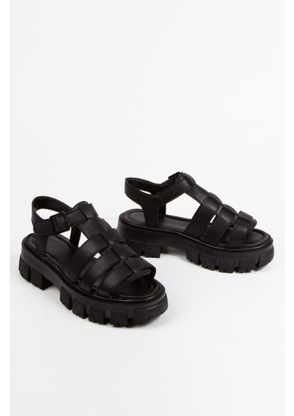 Siyah Yüksek Yumuşak Taban Tokalı Üç Şeritli Önü Açık Yazlık Kadın Sandalet indirimleri