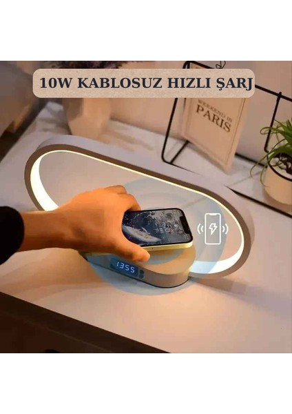 Trend Store Çok Fonksiyonlu LED Masa Lambası USB Girişli Saat Hızlı Şarj Dekorasyon Iphone Samsung Telefon Kablosuz Şarj Standı indirimleri