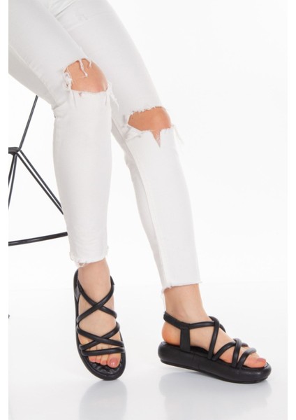 Siyah Yumuşak Taban Lastikli Ince Puf Şeritli Bayan Yazlık Sandalet