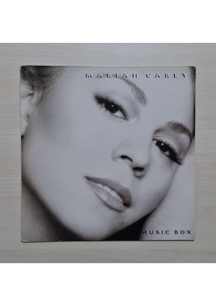 - Music Box - 1993 Ilk Baskı - Dönem Baskı Plak - Longplay - Lp