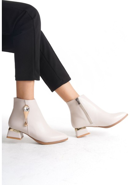 Kısa Topuklu Fermuarlı Metalli Taş Detaylı Kadın Bot Bootie modelleri