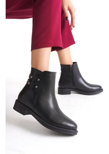 Alçak Taban Yandan Fermuarlı Çift Şerit Detaylı Kadın Bot Bootie