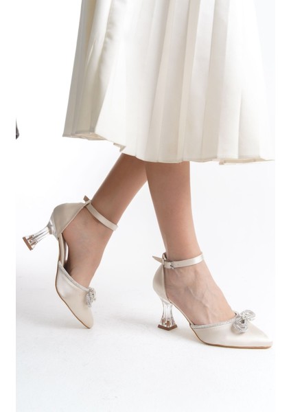 Bilekten Tokalı Saten Fiyonk Şeritli Şeffaf Yüksek Topuklu Kadın Abiye Ayakkabı fiyatları