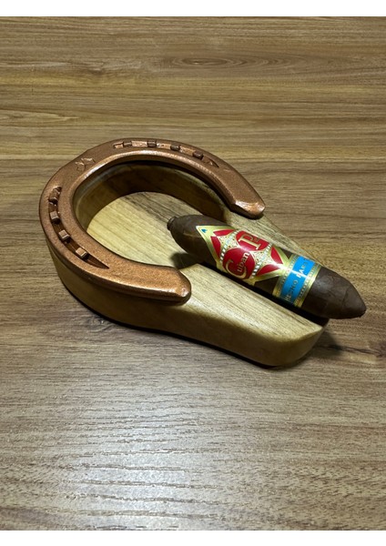 Puro Küllüğü Doğal Ceviz Ağaç Orjinal At Nalı