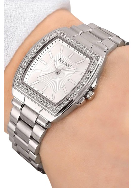 Kare Kadran Çelik Kadın Kol Saati Çelik Kolye Hediye Set modelleri