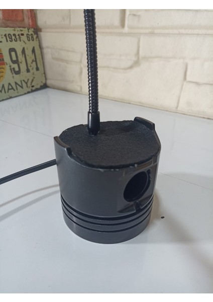 Piston Metal Masa Lambası