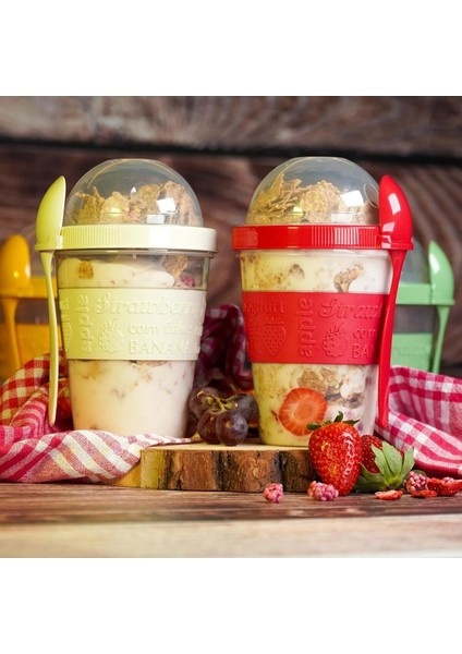 Kapaklı Kaşıklı Meyveli Yoğurt Kabı, Müsli Kabı, Yemek Saklama Kabı fiyatları