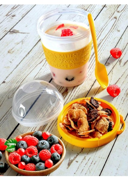 Kapaklı Kaşıklı Meyveli Yoğurt Kabı, Müsli Kabı, Yemek Saklama Kabı indirimleri