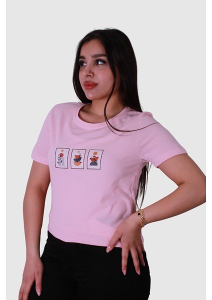 3 Tablo Pudra Kadın T-Shirt