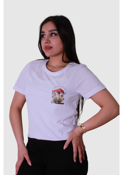 Mantar Baskı Beyaz Kadın T-Shirt fiyatları