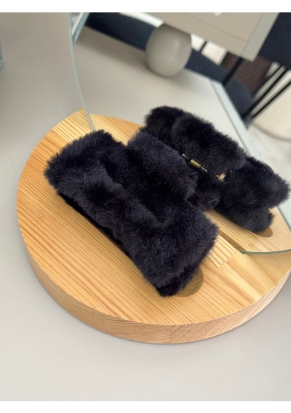Siyah Renkli Peluş Toka