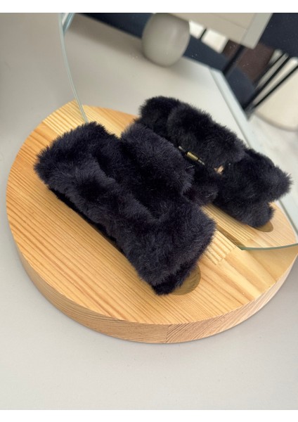 Siyah Renkli Peluş Toka