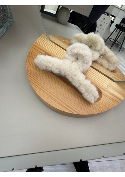 Krem Rengi Peluş Mandallı Toka
