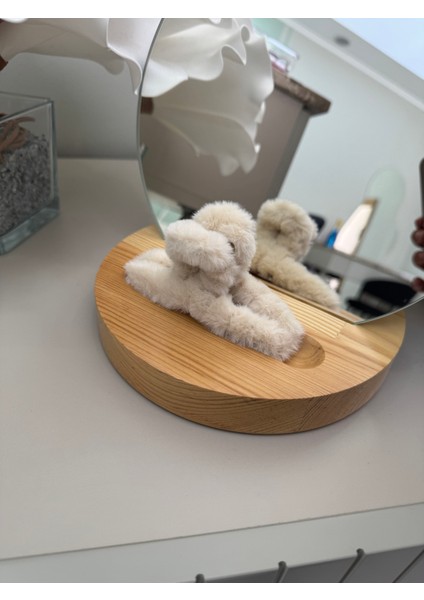 Krem Rengi Peluş Mandallı Toka