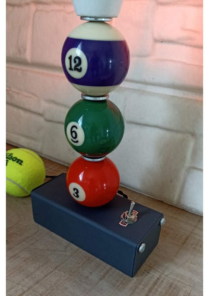 Bilardo Tasarım Enteresan Masa Lambası