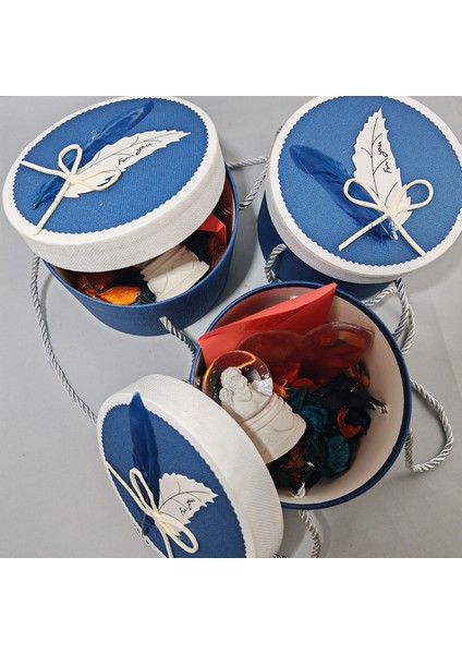 Zarif Tasarım, Unutulmaz Anlar - Romantik Hediye Kutusu - Melekli, Kalpli, Gül Yapraklı indirimleri