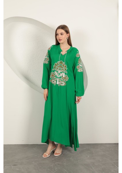 Viskon Kumaş Nakışlı Elbise-Yeşil fırsatları
