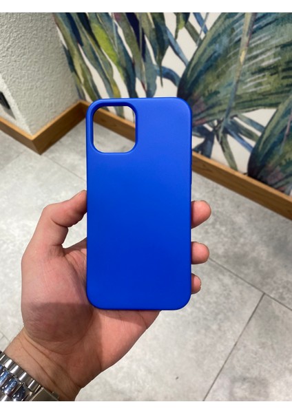 Apple iPhone 12 ve 12 Pro Uyumlu Darbe Emici İçi Kadife Lansman Silikon Kılıf