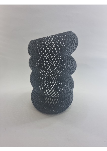 Işığın Dansı: 3D Baskı Spiral LED Mumluk