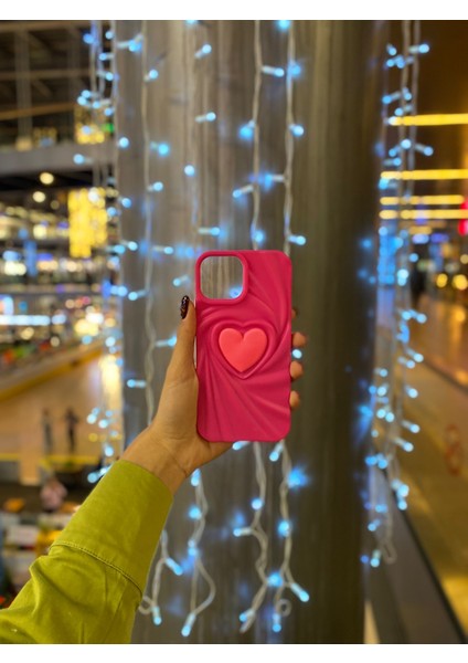 Apple iPhone 15 Uyumlu Kalp Figürlü Koruyucu Sert Silikon Kılıf
