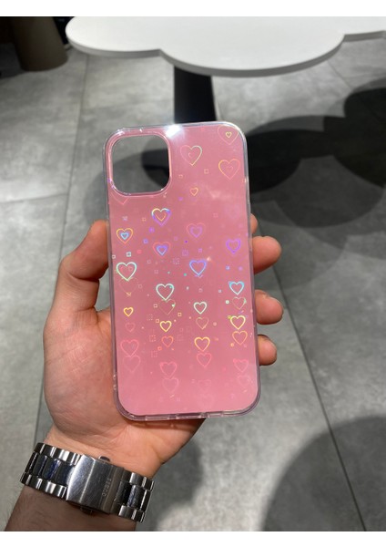 Iphone 13 ve 14 Uyumlu Kalp Desenli Hologram Silikon Kılıf