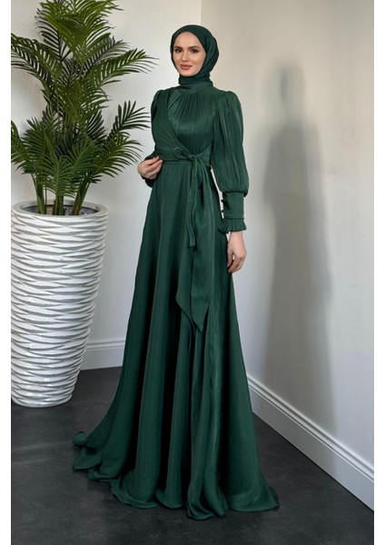 Rovena Yandan Bağlamalı Abiye Zümrüt modelleri