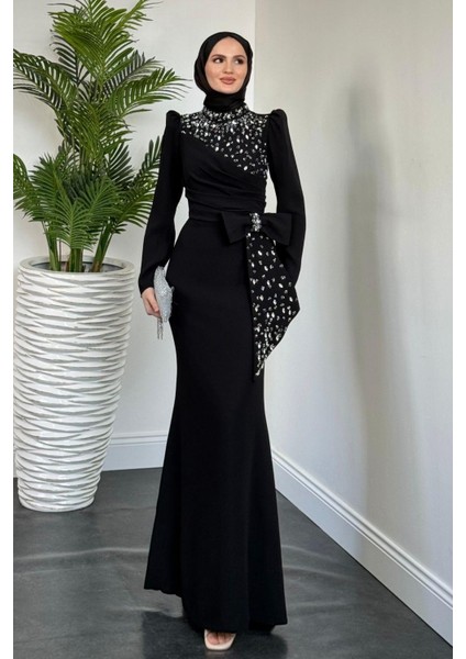 Lalissa Yandan Fiyonklu Taşlı Krep Abiye Siyah