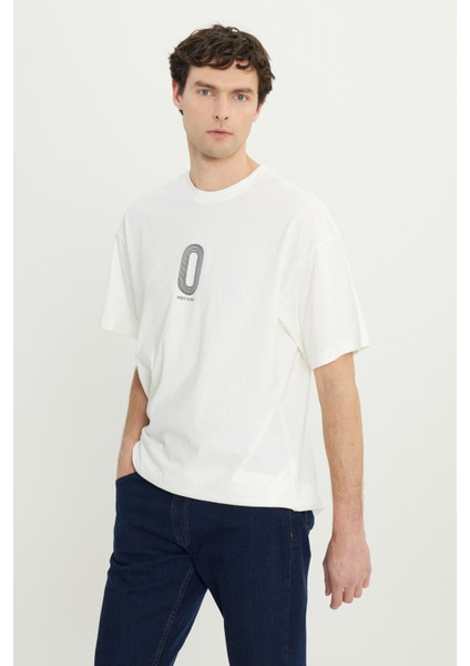 %100 Pamuk Oversize Fit Rahat Kesim Bisiklet Yaka Baskılı Tişört